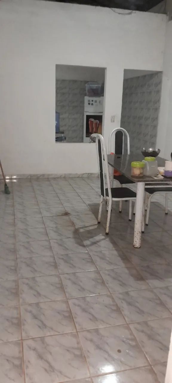 Sítio com casa na beira da estrada 