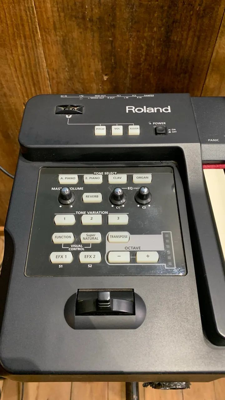 Roland RD 64 - Foto 3