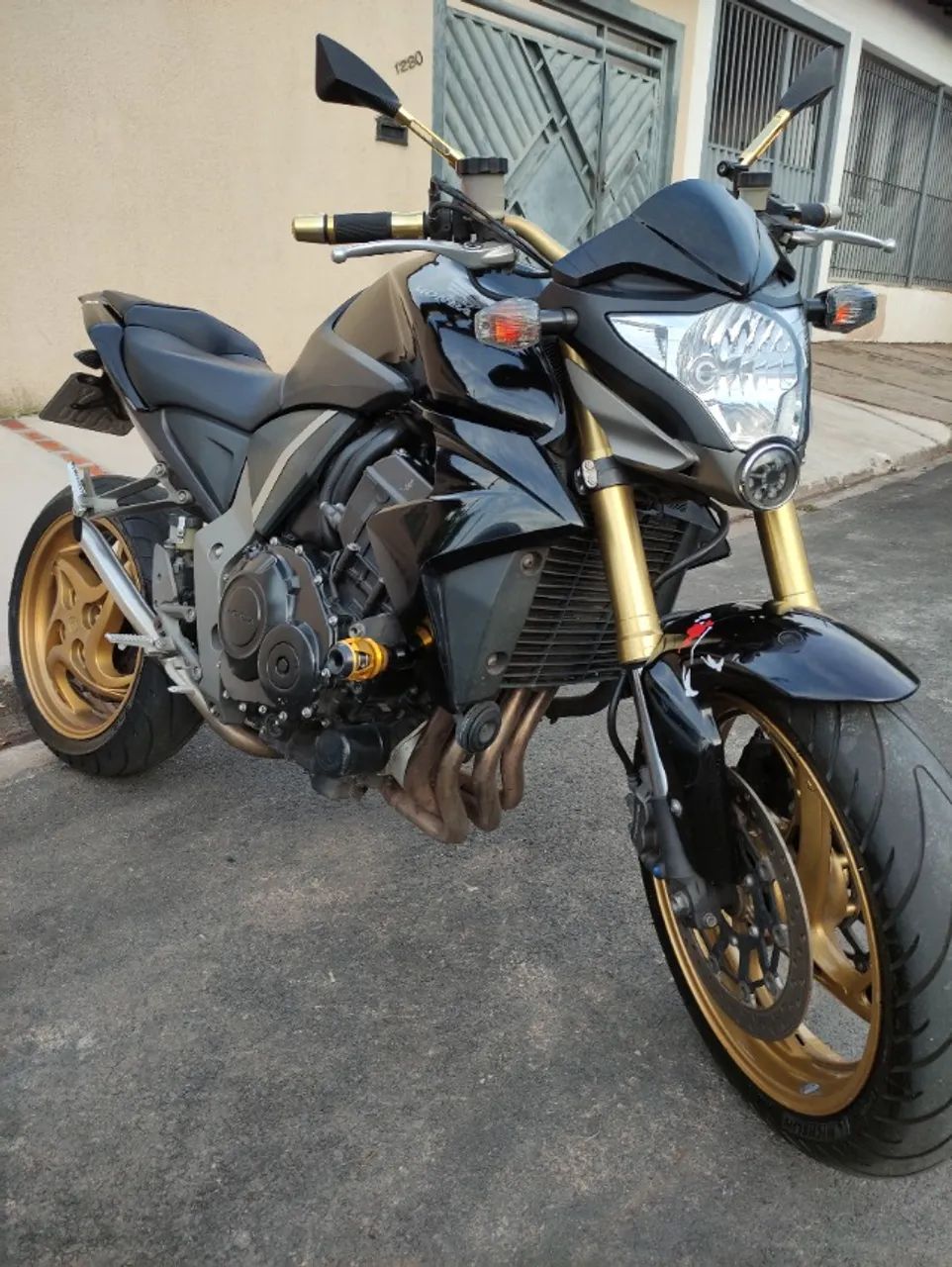 Cb1000r Semi nova  - Foto 2