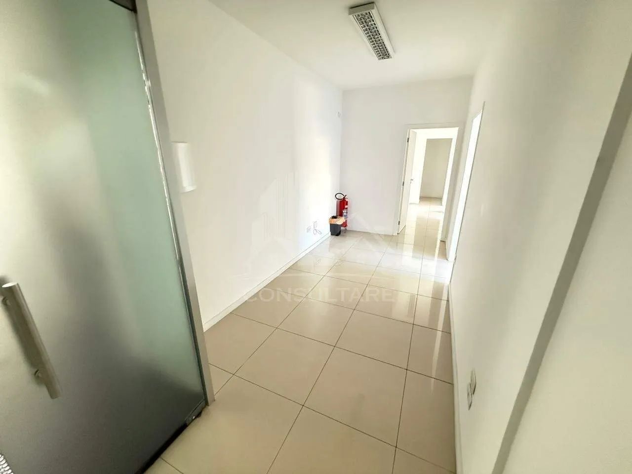 Sala Comercial à Venda no Centro de Santos com 3 Salas e Flexibilidade de Negociação - Foto 4