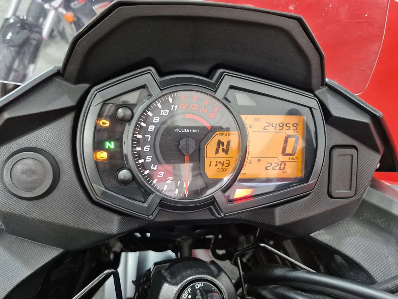 Kawasaki Versys 200 cc  - Foto 4
