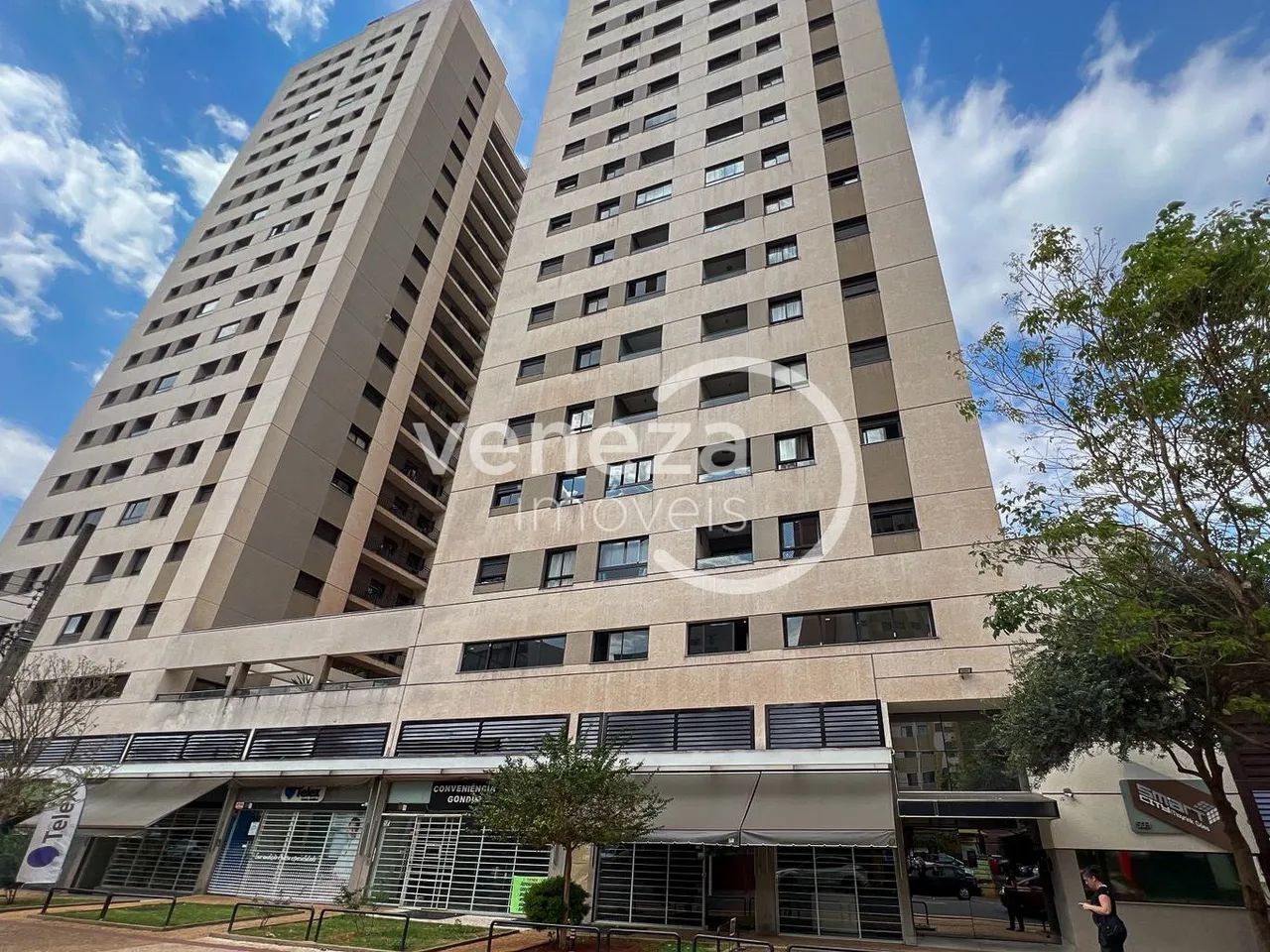 Apartamento para alugar no Edifício Smartcity Mayrink Goes, Londrina