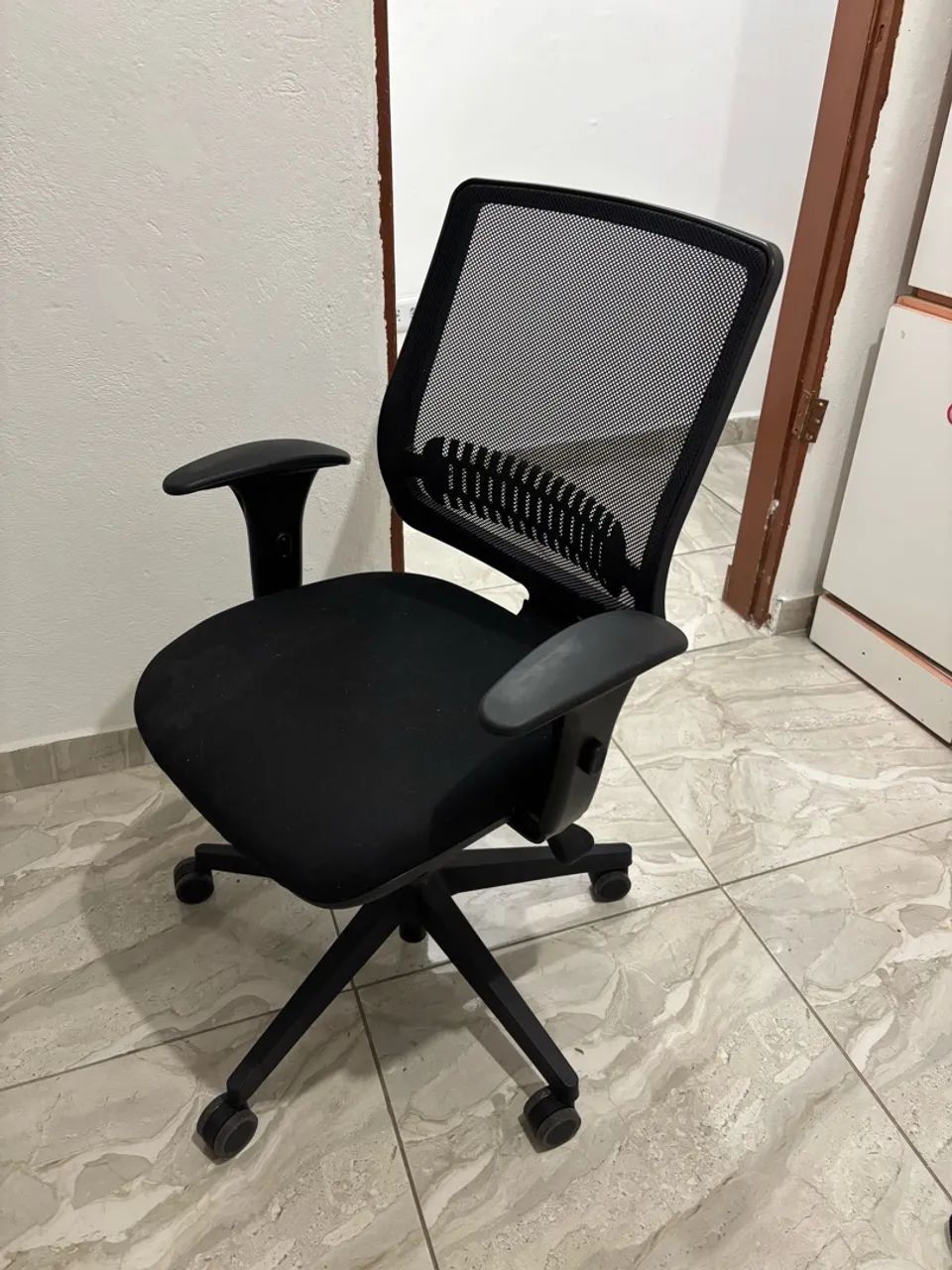 Cadeira de Escritório Flexform Uni All Black - Foto 3