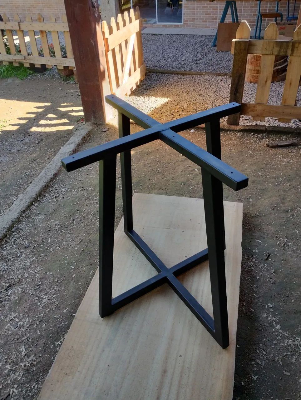 Base em  ferro Metalon  - Foto 5