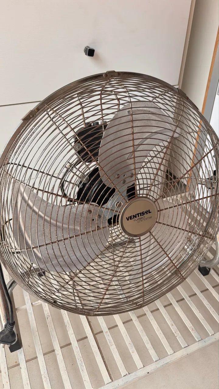 Ventilador de ferro 