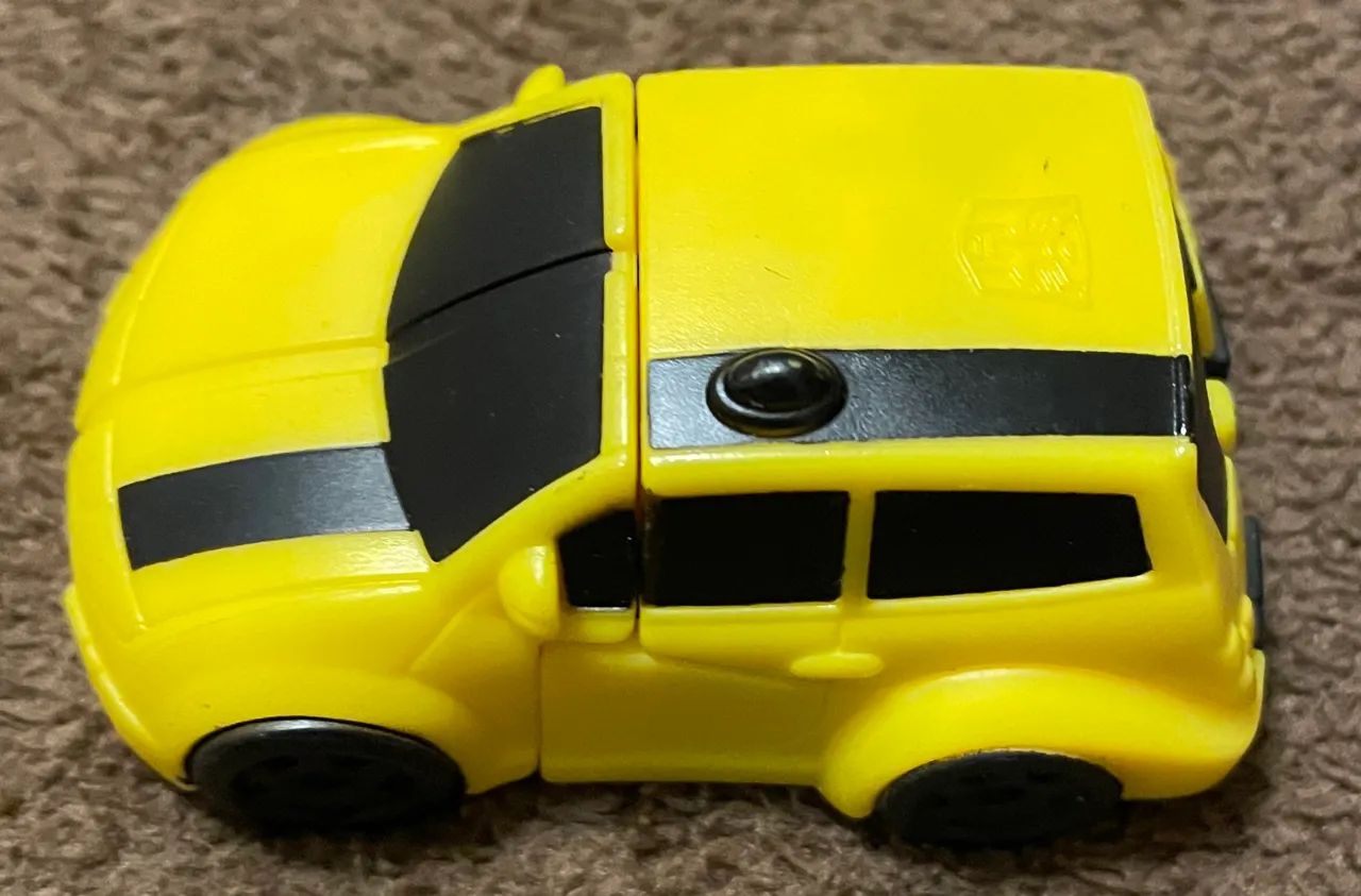 Mini carrinho Transformers Bumblebee 2008 Impecável! Miniatura  - Foto 3
