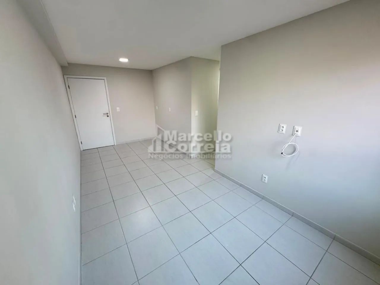 Apartamento de 58m² no bairro da Torre - Foto 2