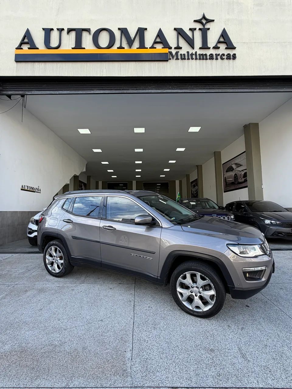 Jeep Compass COMPASS LONGITUDE 2.0 4x4 Dies. 16V Aut. 2021