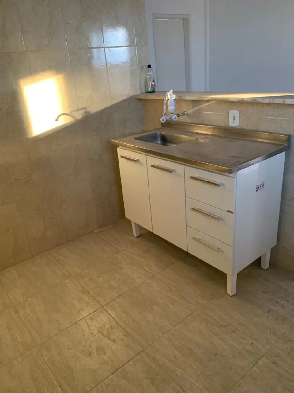 Apartamento para alugar no centro de Queimados - Foto 2