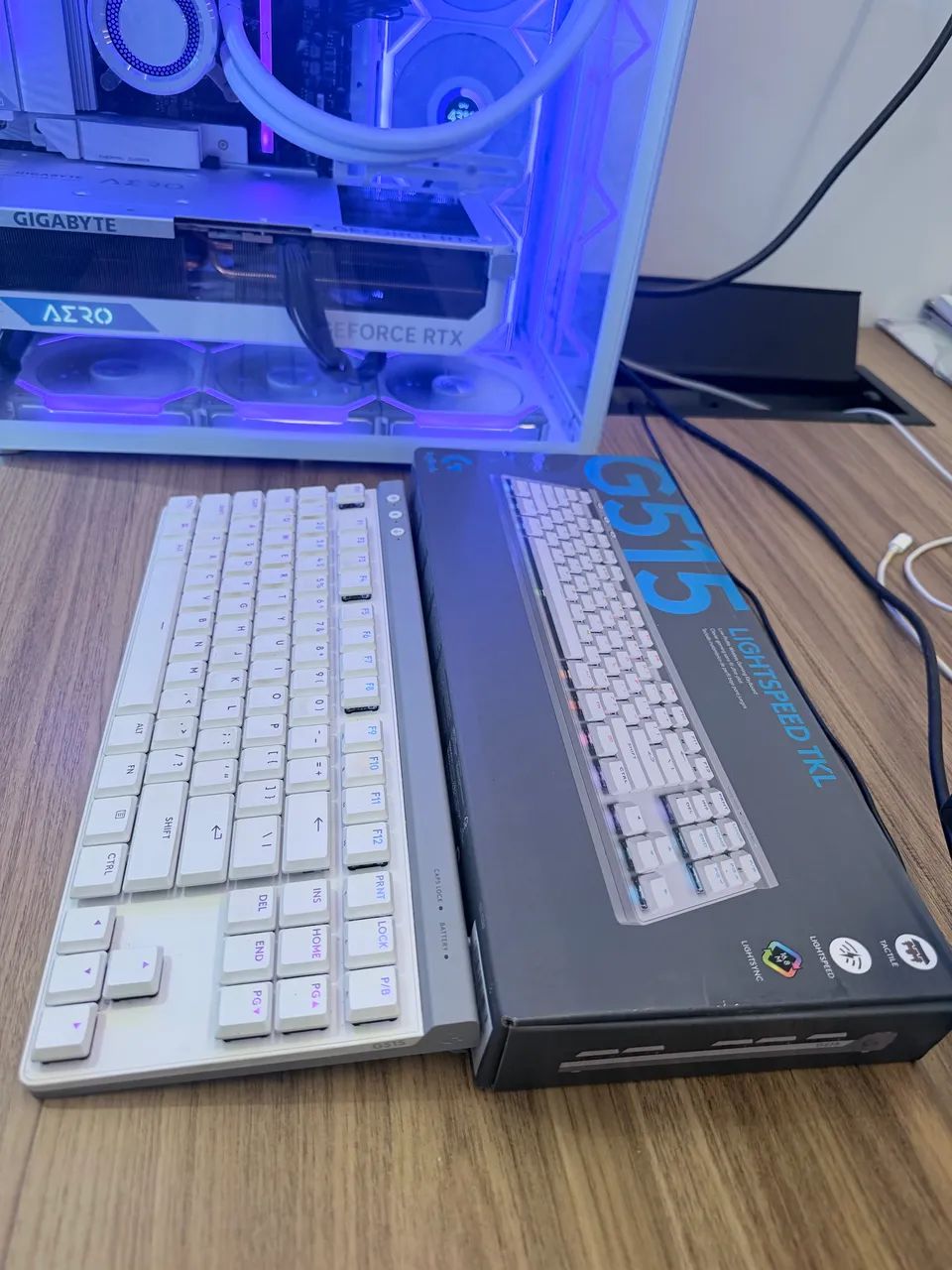 Teclado logitech g515 lightspeed tkl