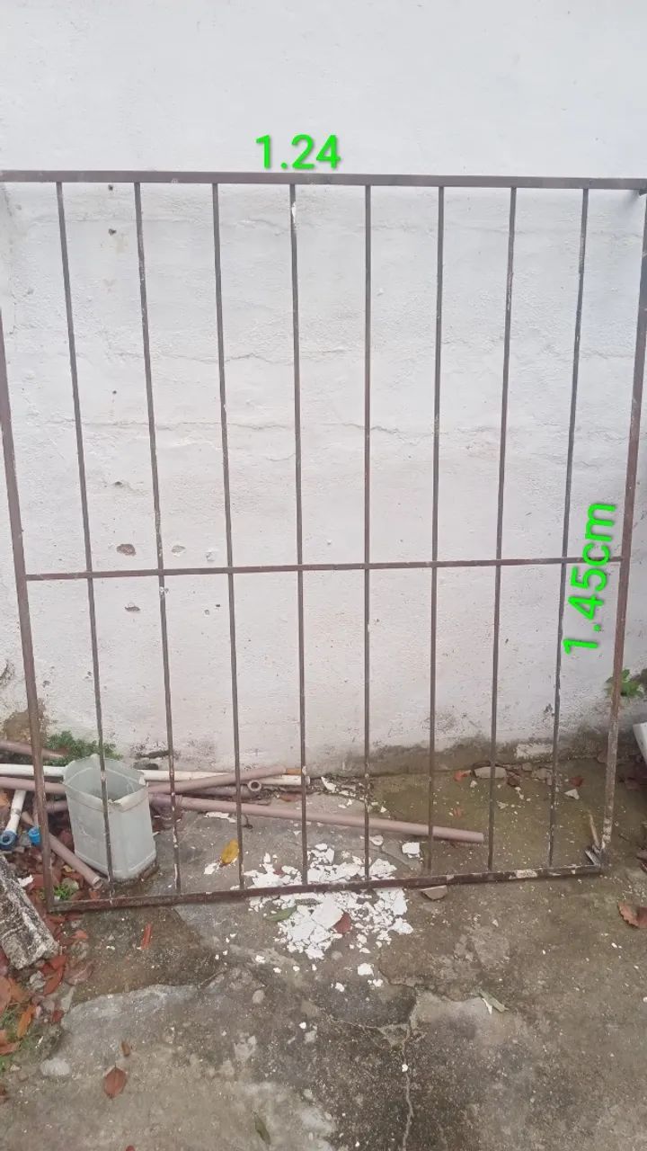 Grades de Ferro