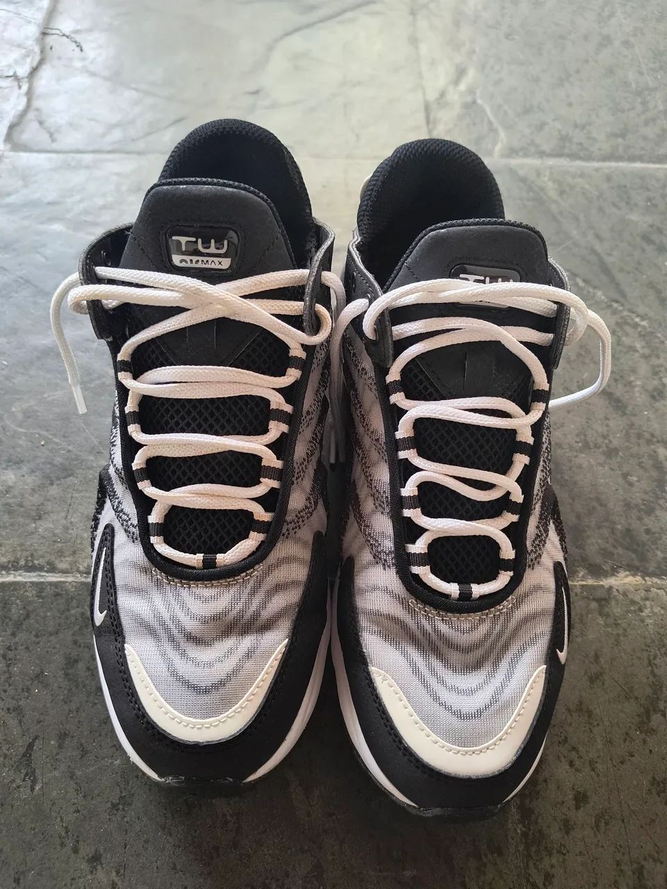 Tênis Nike Air Max TW