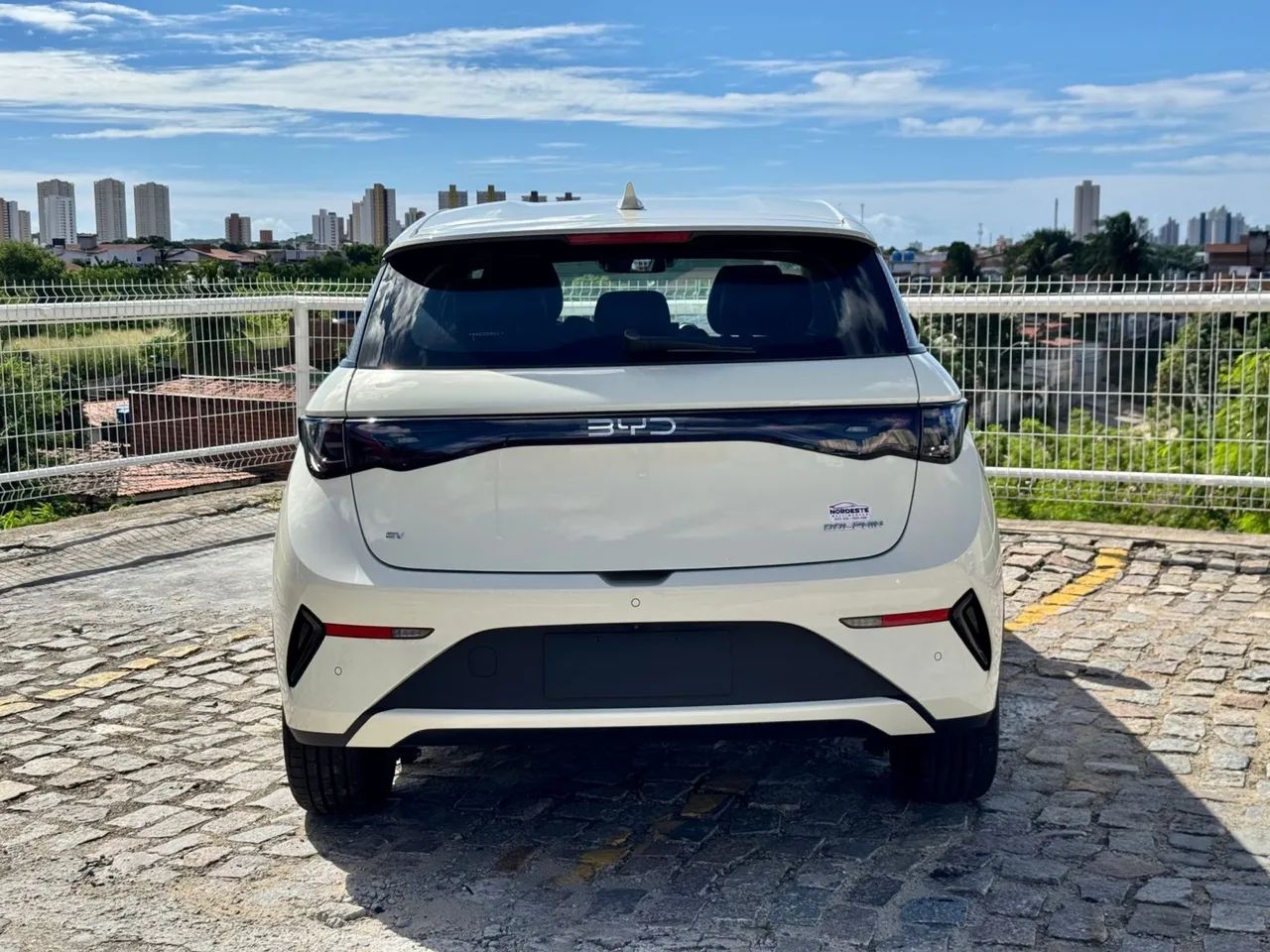 BYD Dolphin SE 2027 - Foto 2