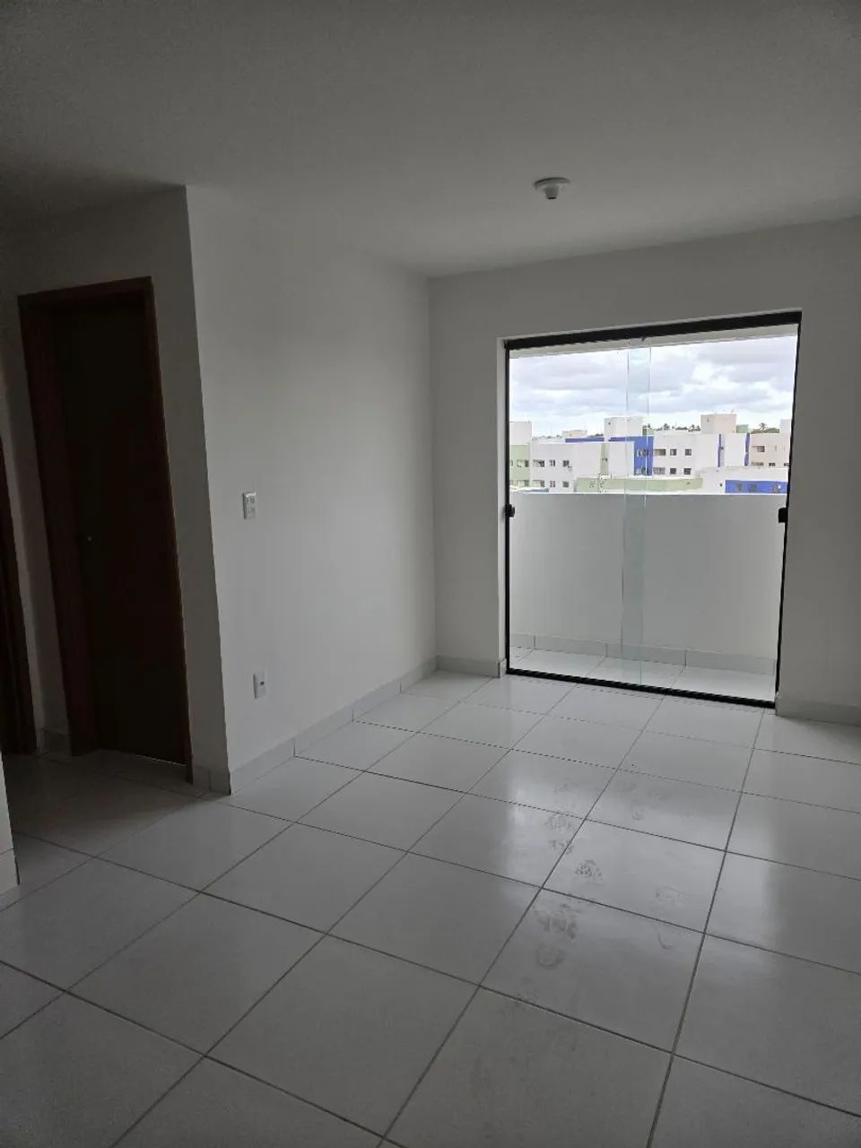 REPASSE no Novo Geisel! Com varanda! + área de lazer! - Foto 5