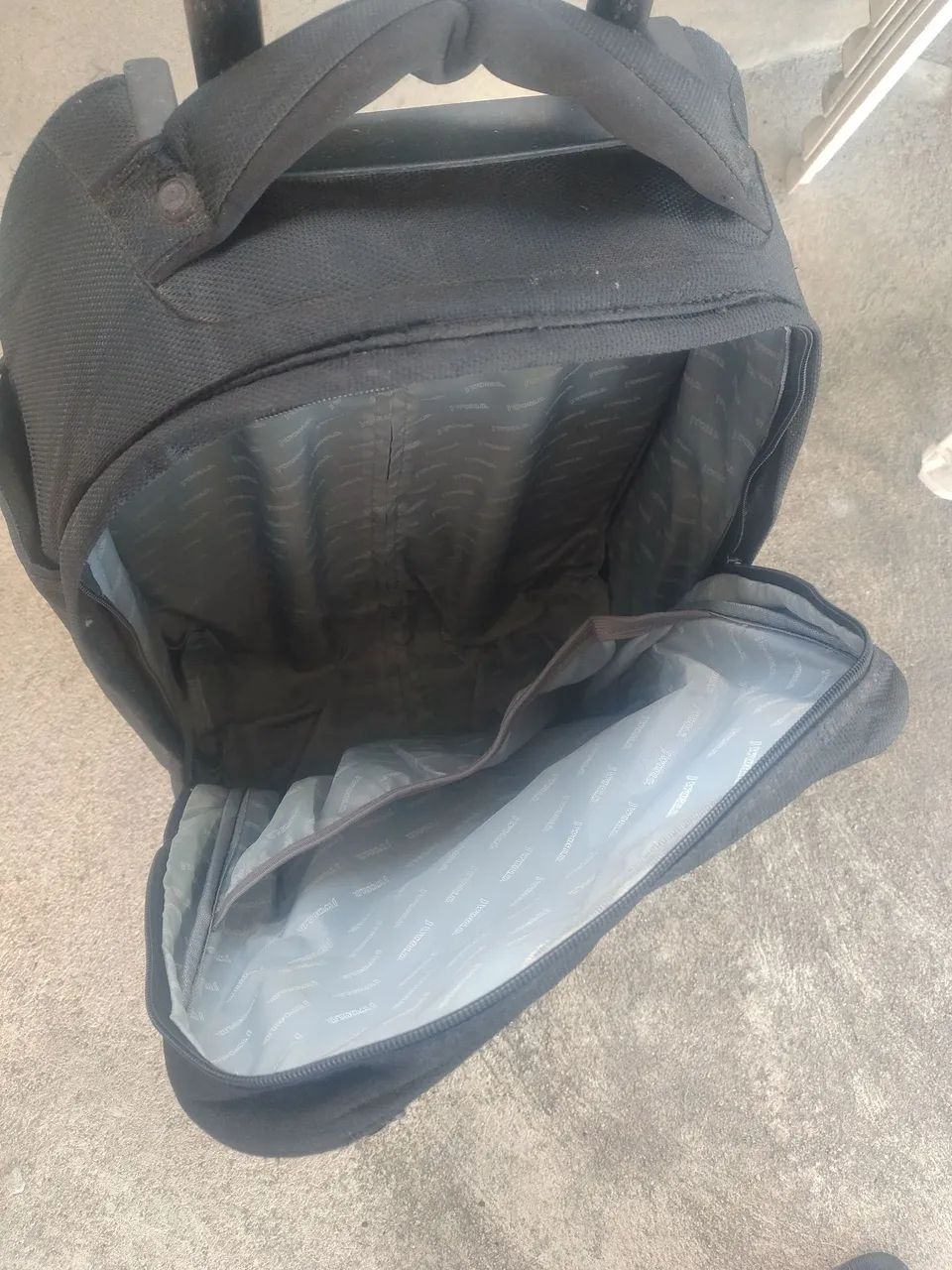 Mochila com rodinhas pra viagem  - Foto 5