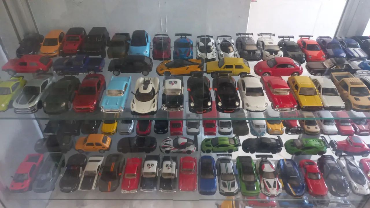 miniaturas de carros 1:43 a 1:36