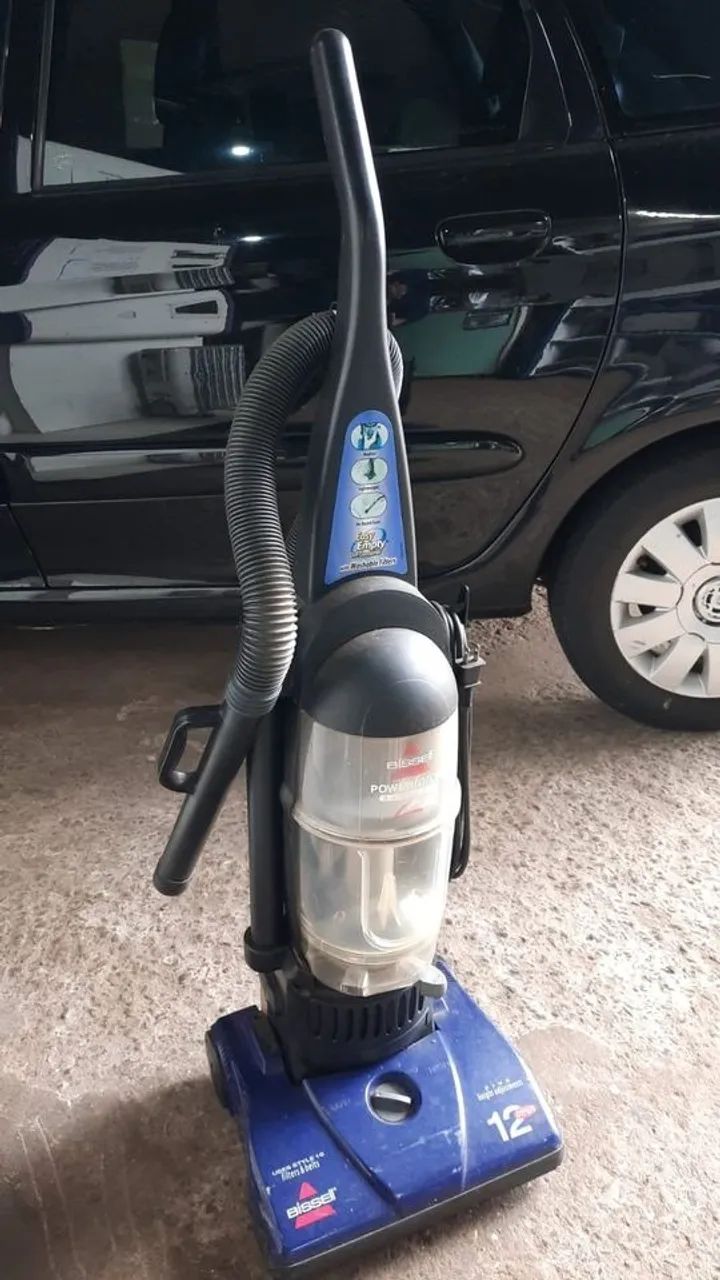 Aspirador profissional Bissel Powerforce 127 volts bem conservado
