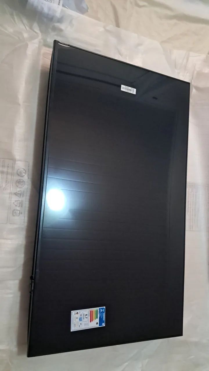 ? TV Samsung 43" Full HD | Nova, na Caixa | Nunca Usada