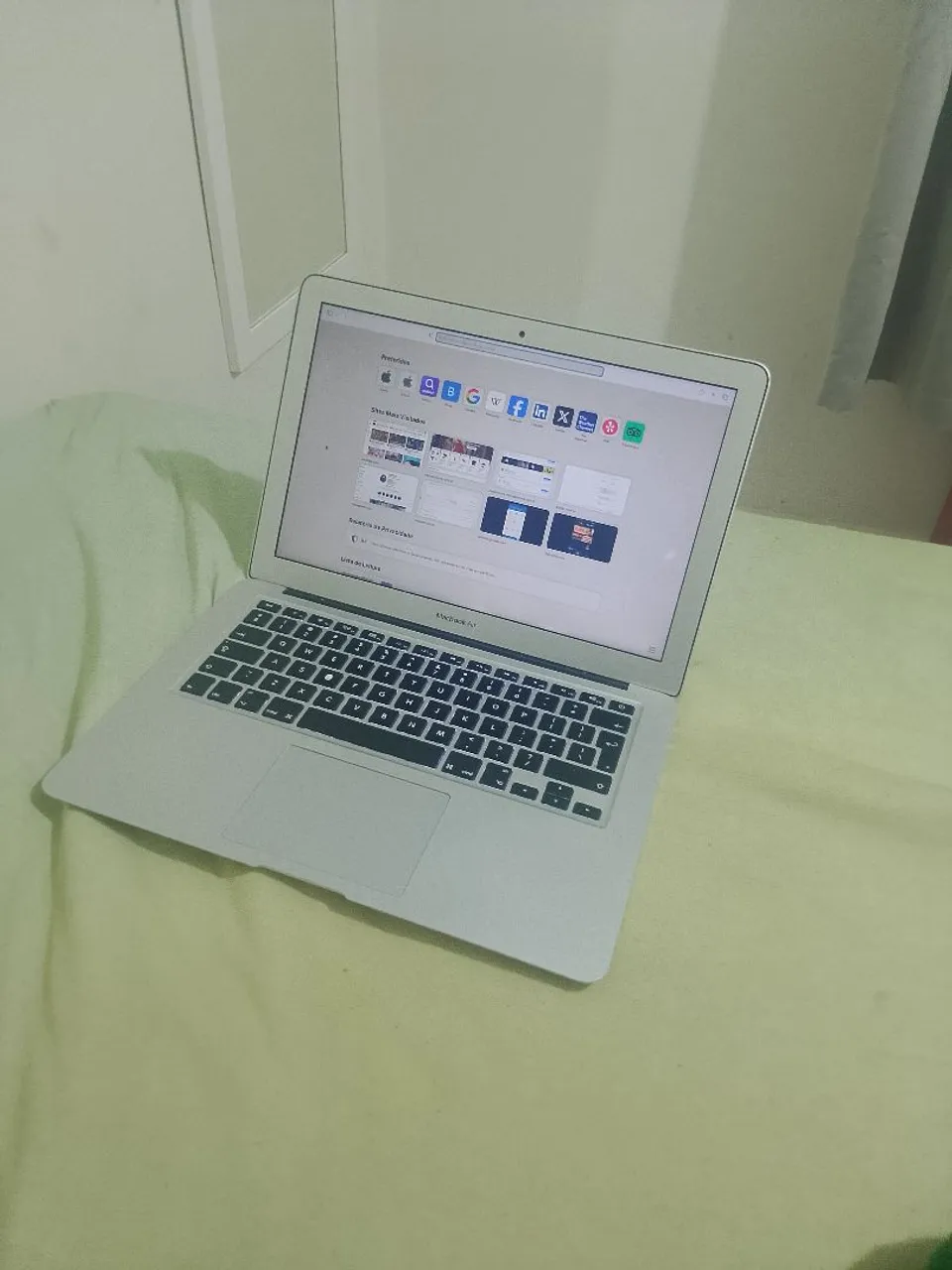 値段相談＆コメント大歓迎！MacBook air2015 i5 MacBook Air 2015 i5 8G RAM - Notebooks - Veneza, Ribeirão das