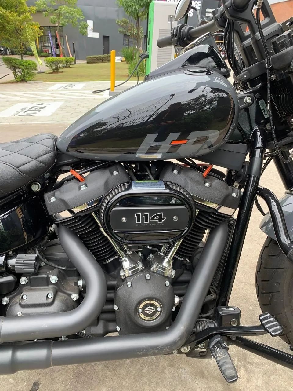 HARLEY-DAVIDSON SOFTAIL FAT BOB 114  - Foto 5