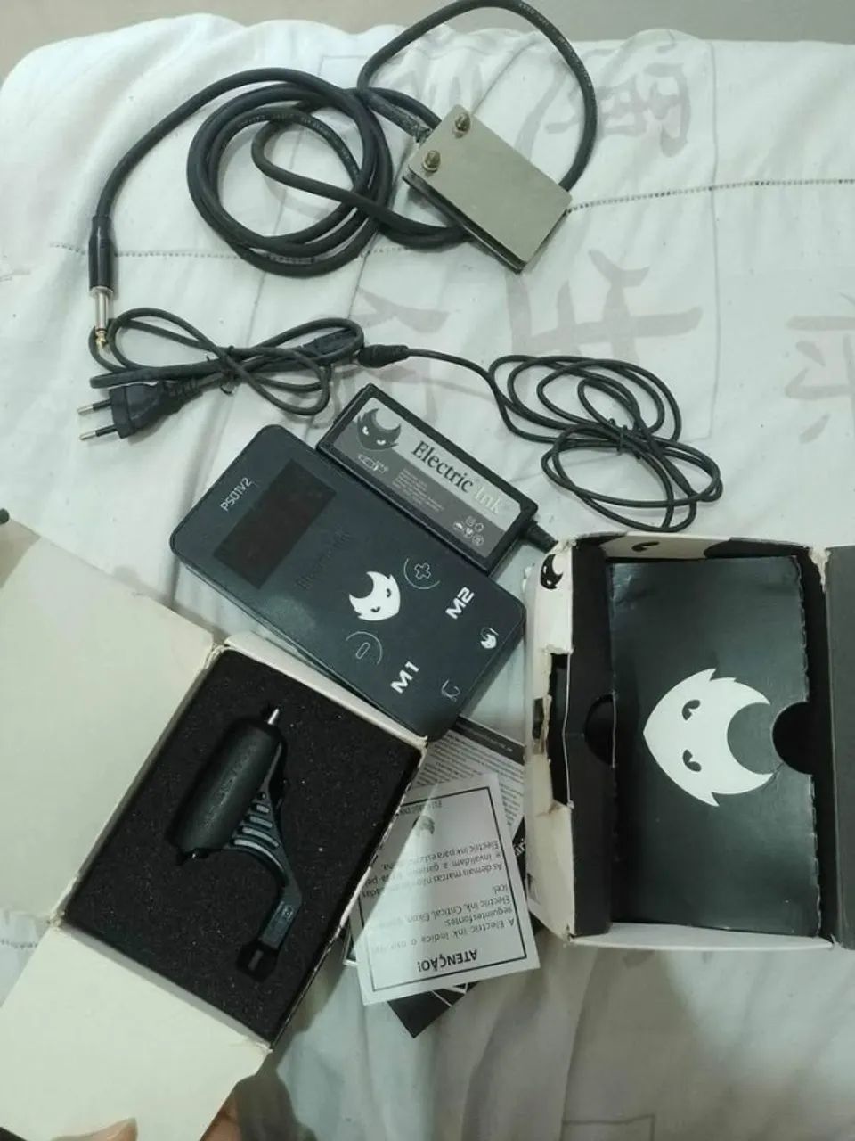 Kit Máquina de Tatuagem com fonte e pedal