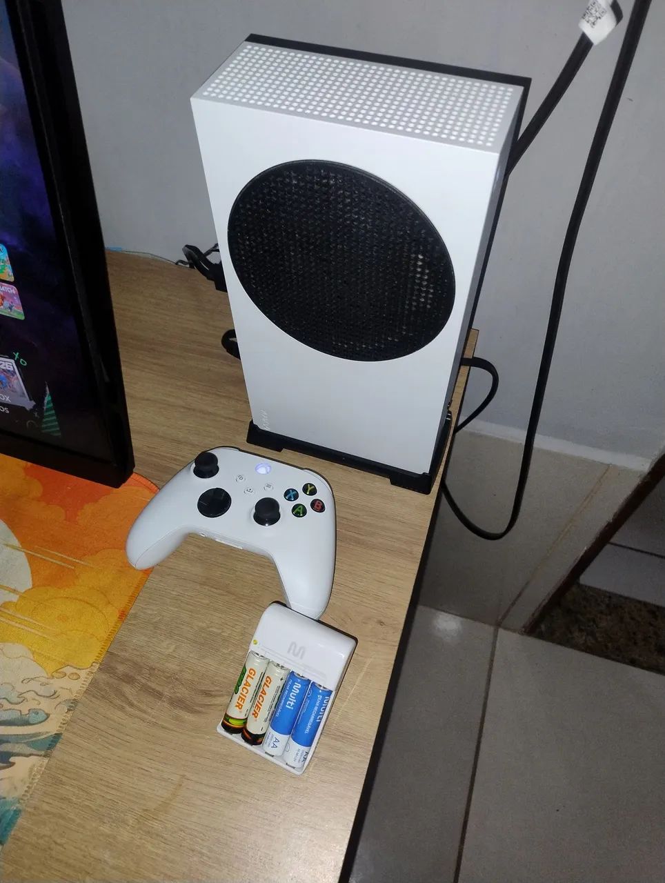 Xbox séries, com jogos, 2 controles e pilhas  - Foto 3