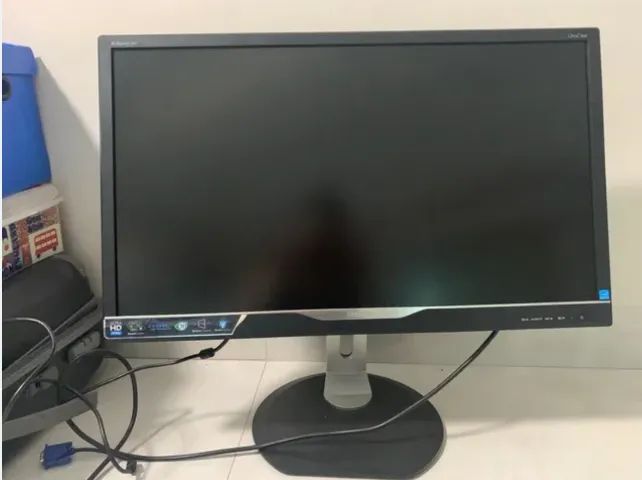 Monitor Philips 28 polegadas