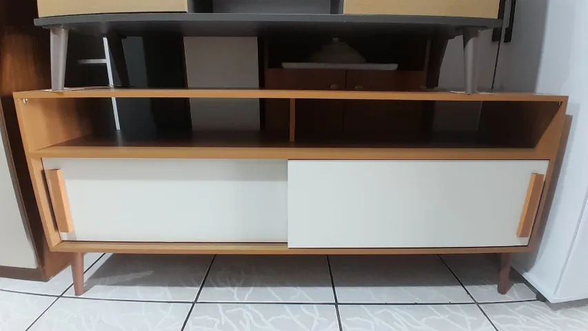 Rack 2 portas de correr Filadélfia Freijó/Off White 1,50 - Novo e montado, florianopolis  - Foto 5