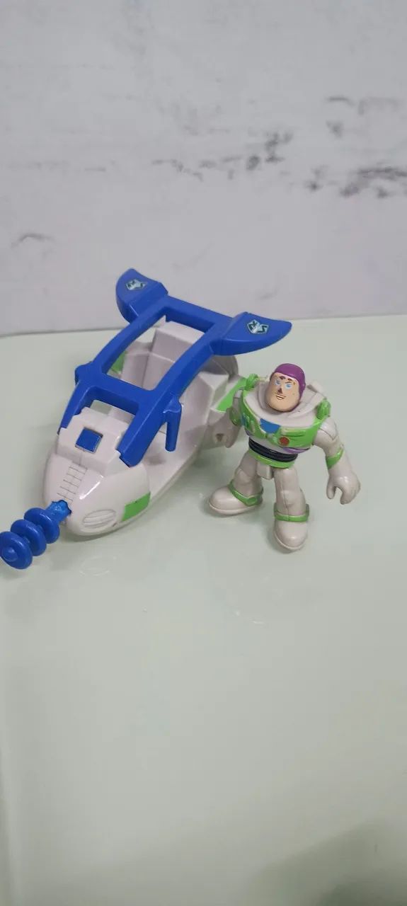 Nave e boneco Buzz Lightyear - Foto 3