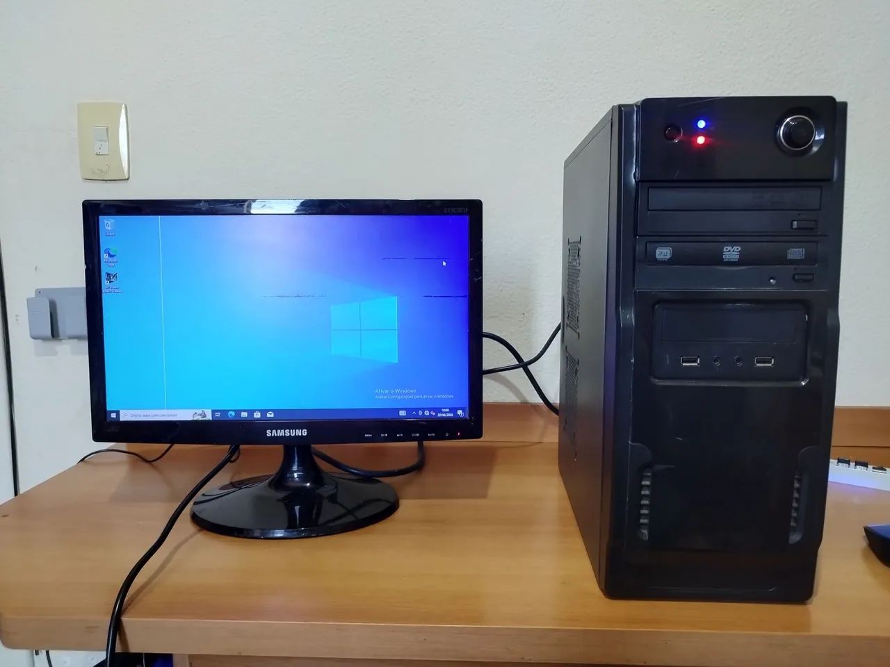 Computador e Monitor 