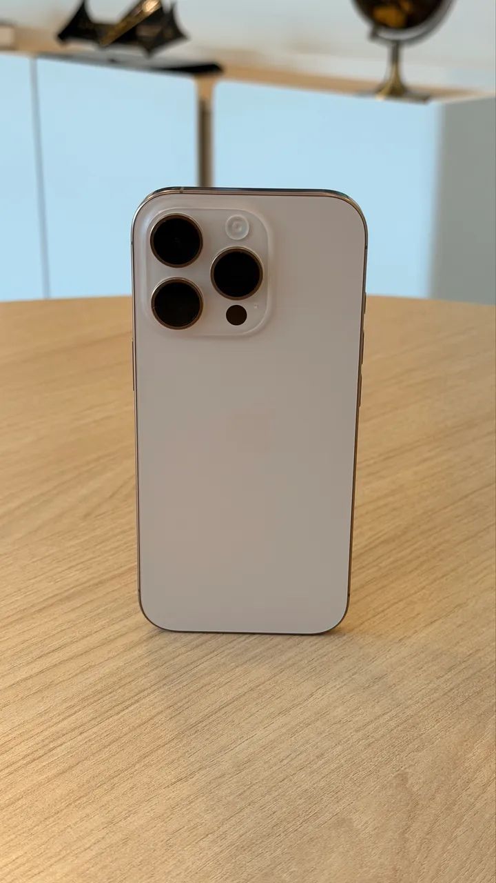 iPhone 16 pro 128gb Desert  - Foto 2