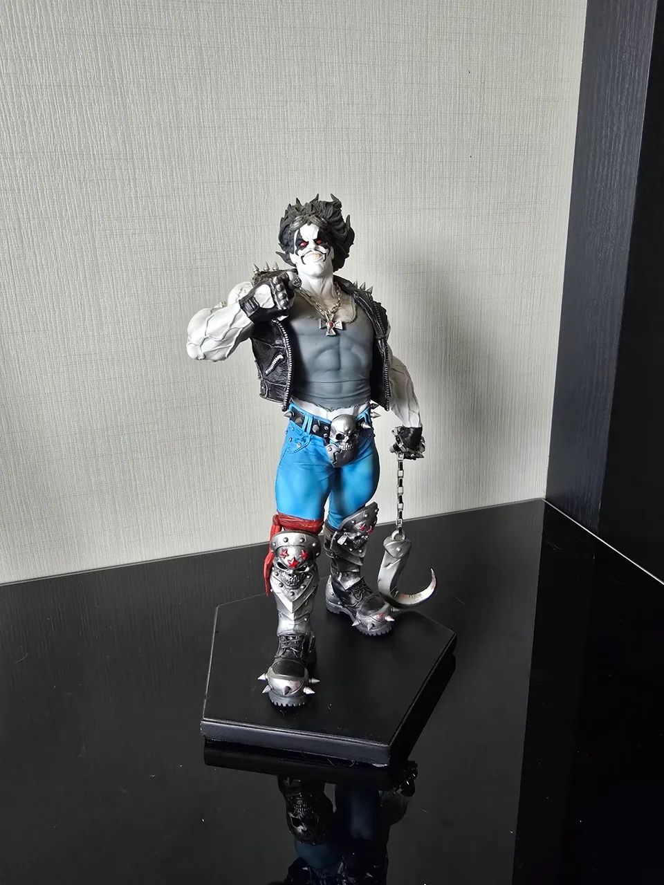 Lobo 1/10 Iron Studios