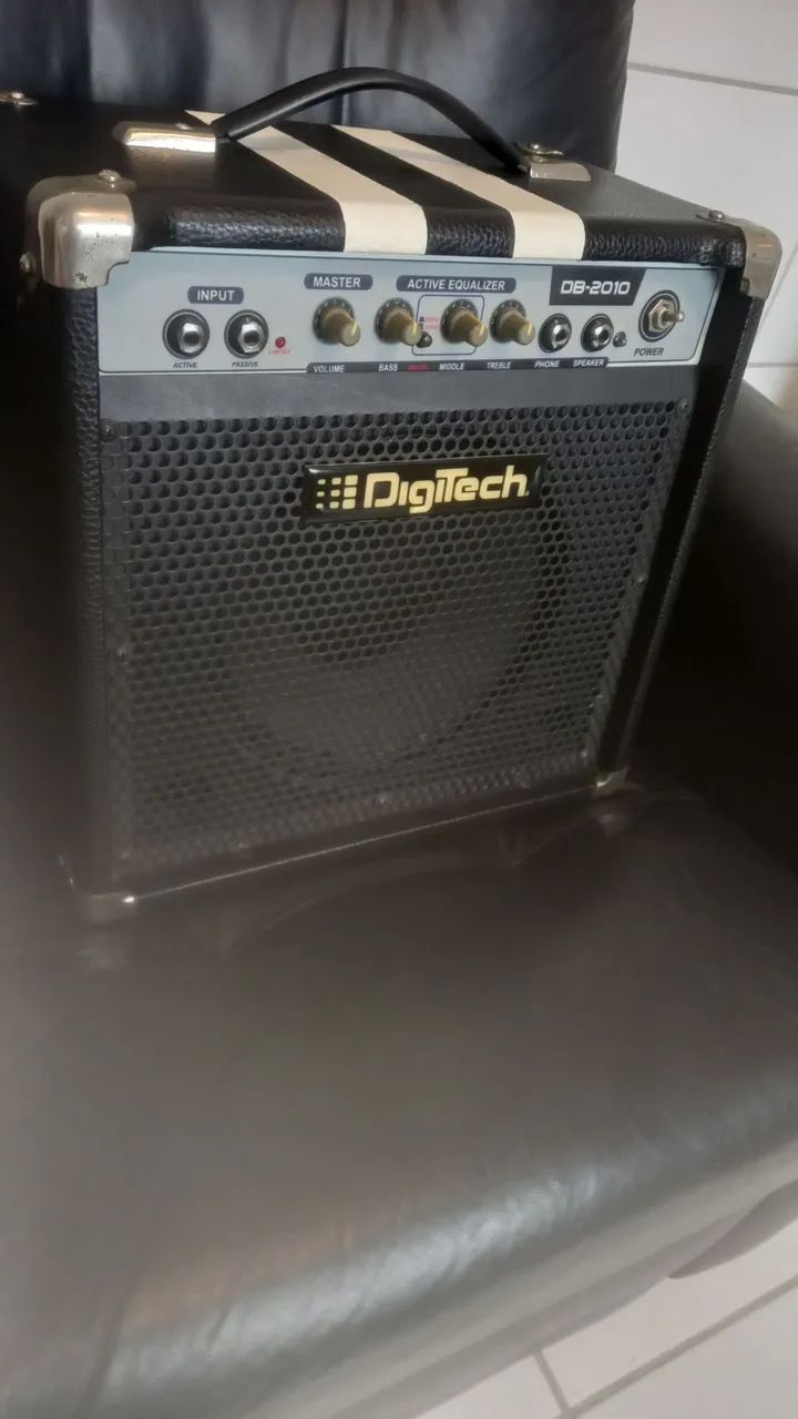 Cubo de baixo Digitech DB-2010