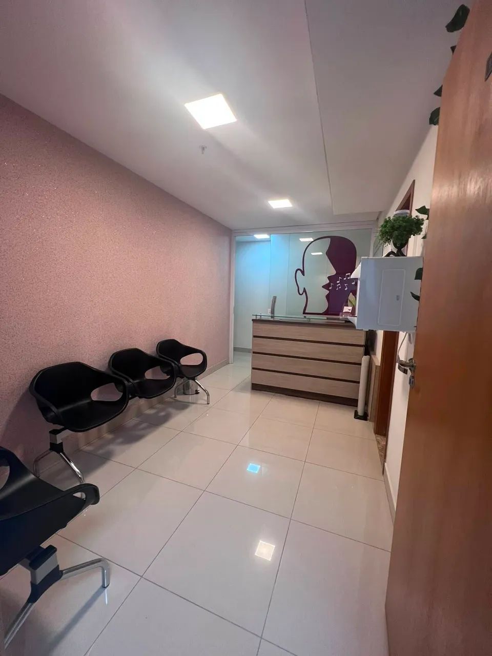 Sala Comercial - 52m² - Andar mediano - 1 vaga - Setor Oeste