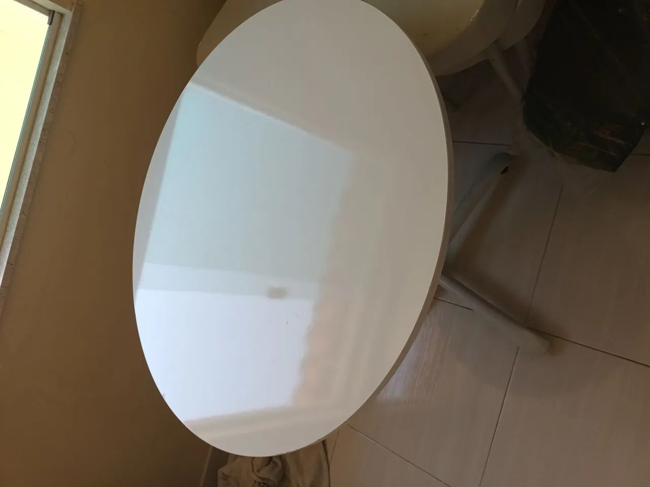 Conjunto de mesa com cadeiras 