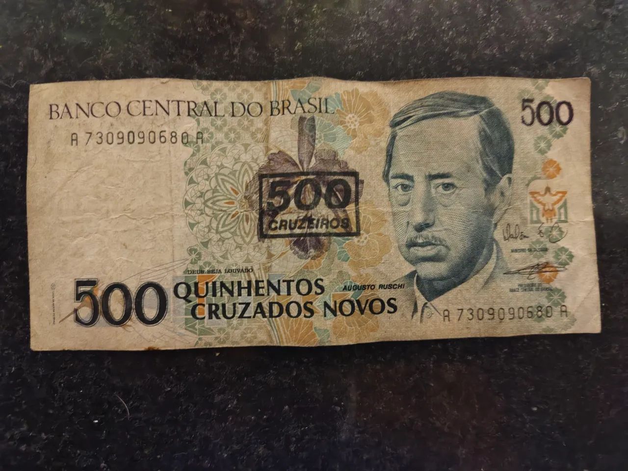 500 New Cruzados Banknote with Stamp