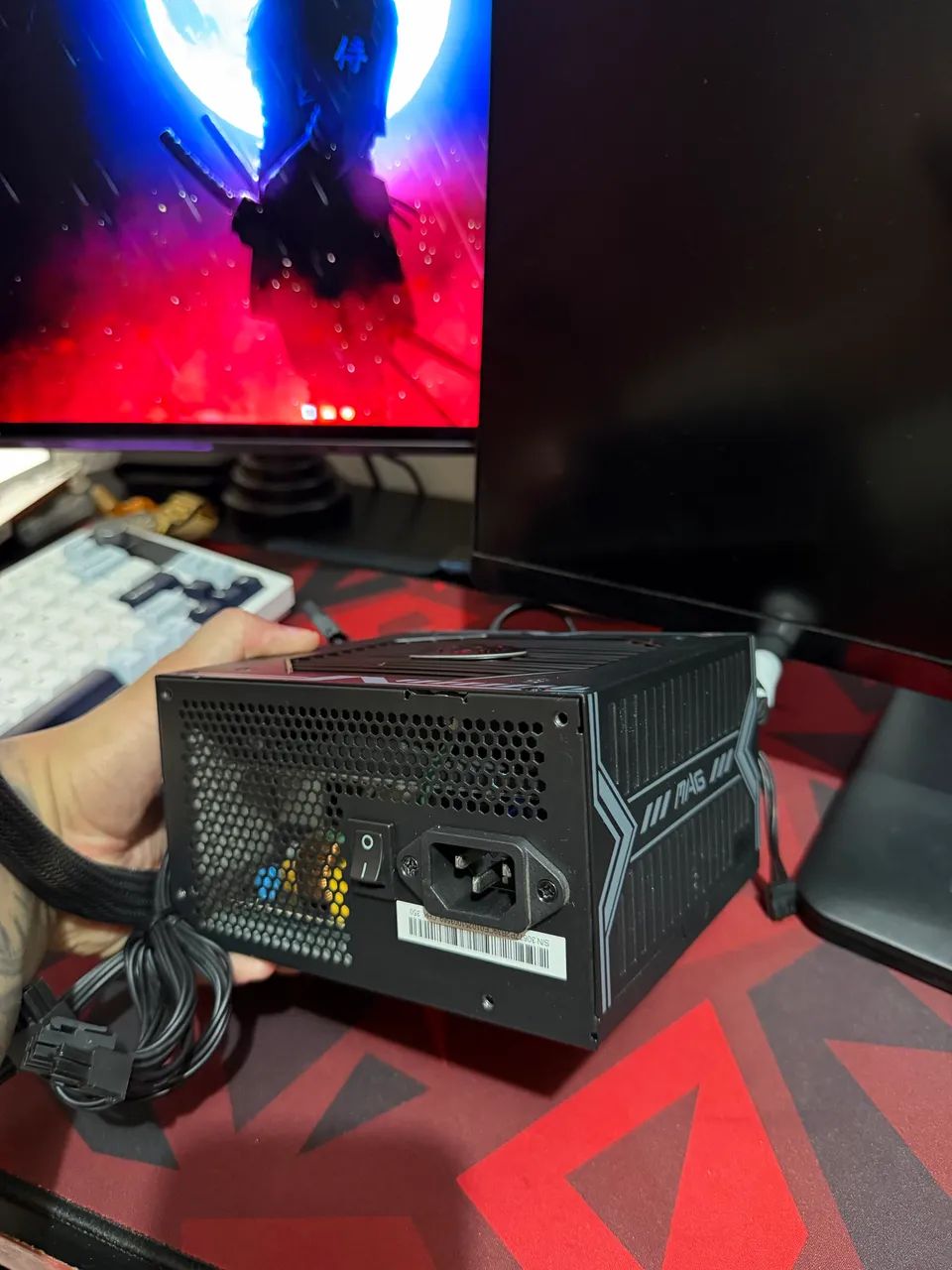 Fonte MSI 650W 80Plus - Foto 2
