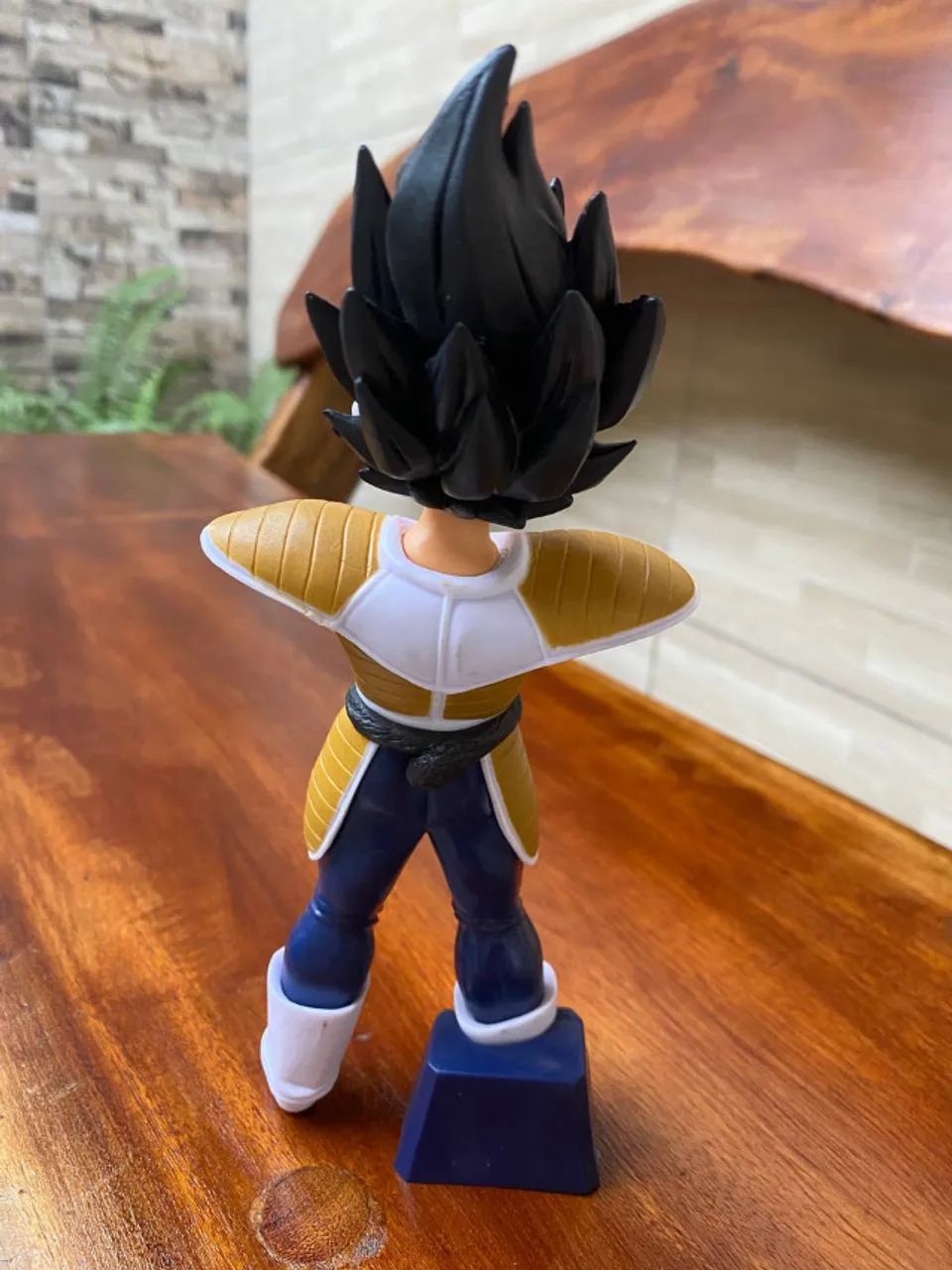 Action Figure Dragon Ball - Vegeta Clássico 21cm - Foto 2
