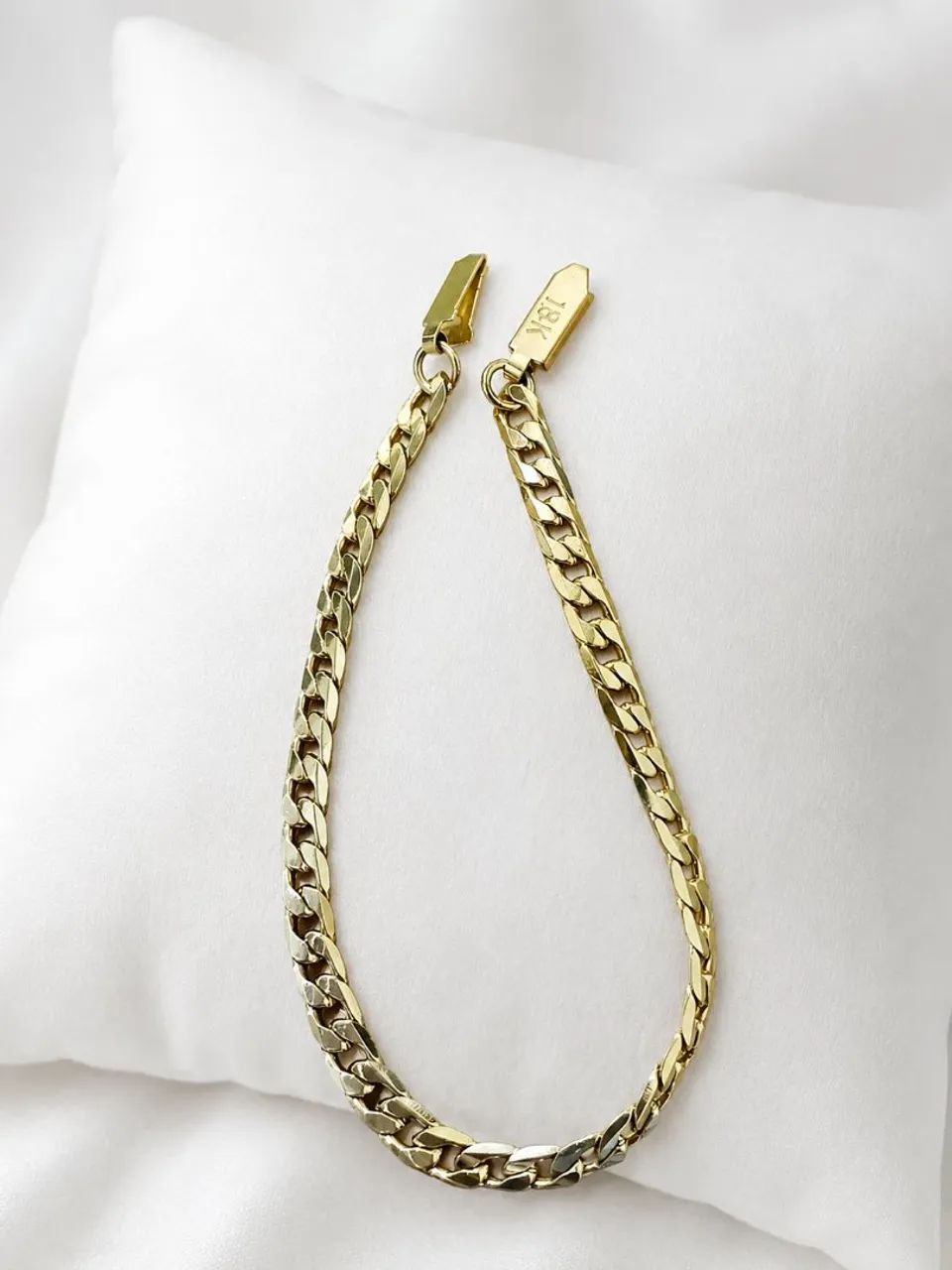 Pulseira banhada a ouro