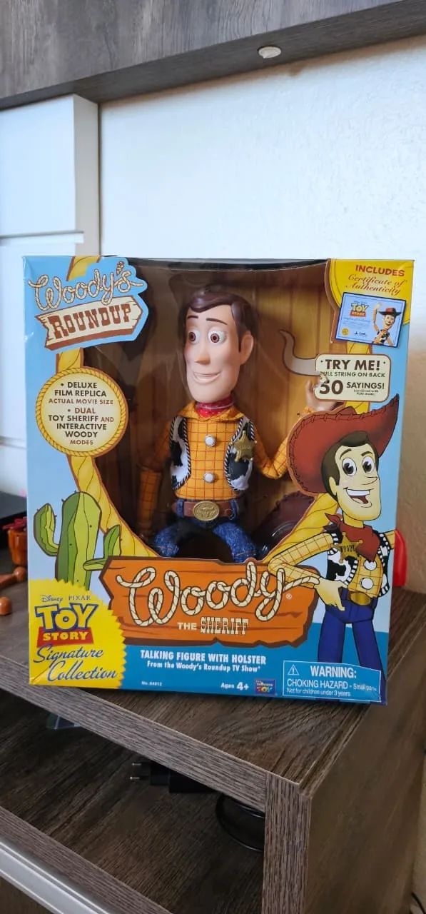 Toy Story - Woody estilo Signature Collection