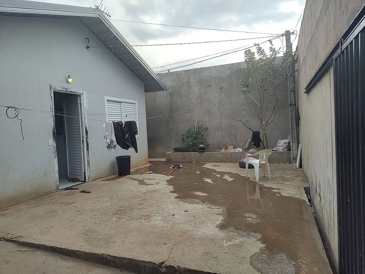Vendo duas casa no mesmo terreno - Foto 4