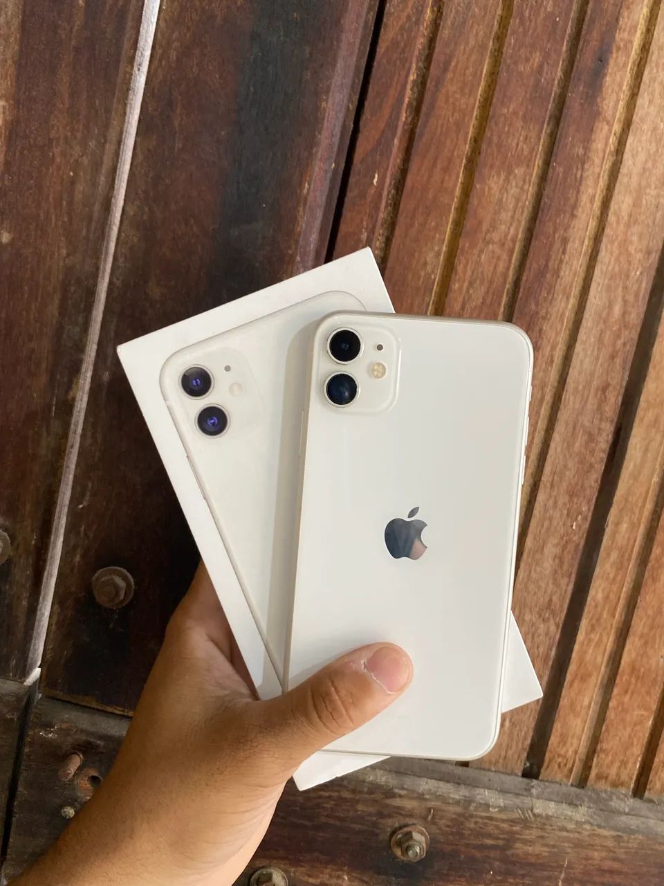 iPhone 11