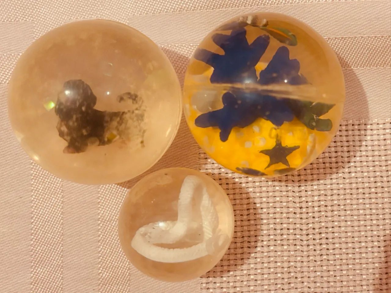 38 Bolinhas coloridas para brincar e/ou decorar! - Foto 2