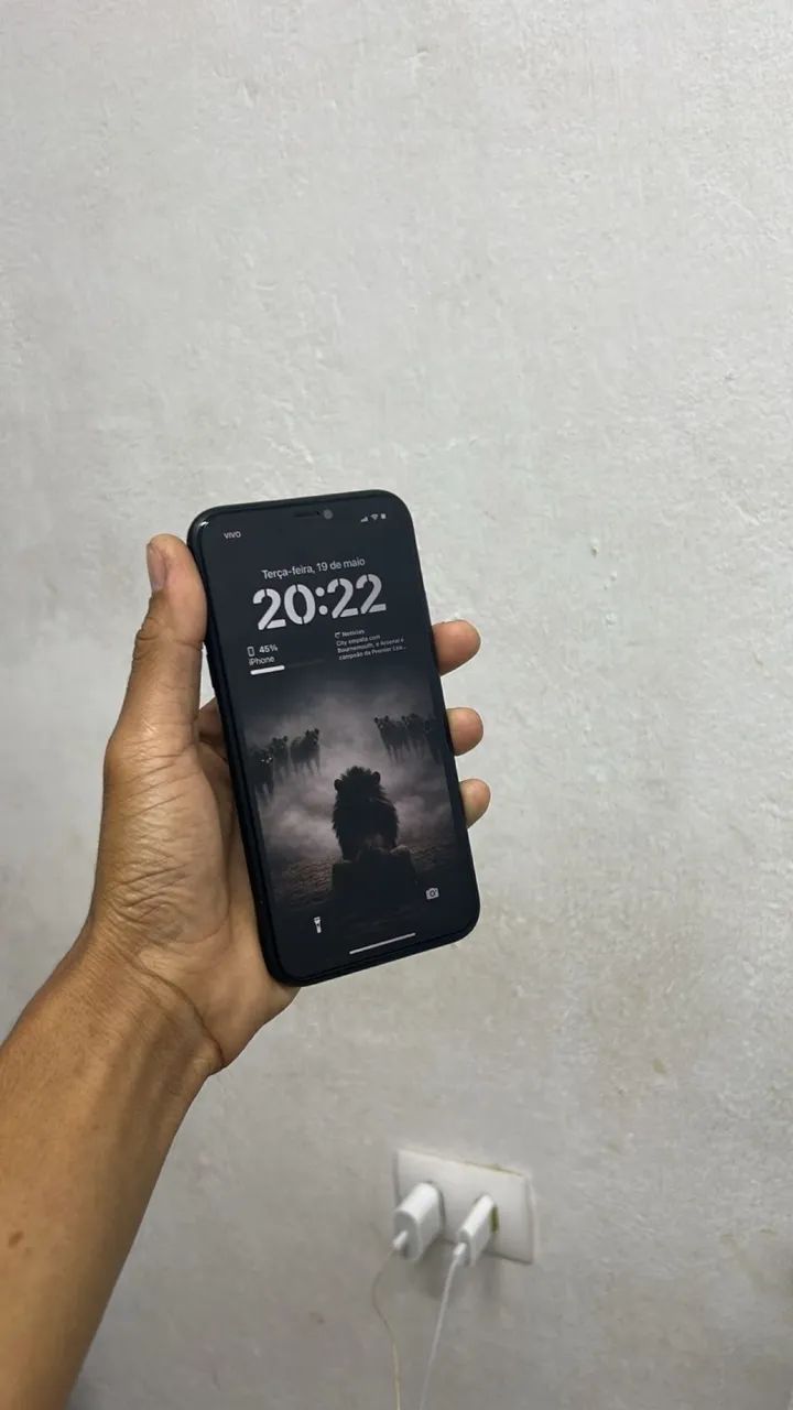 iPhone XR preto 64gb,bateria75% - Foto 2