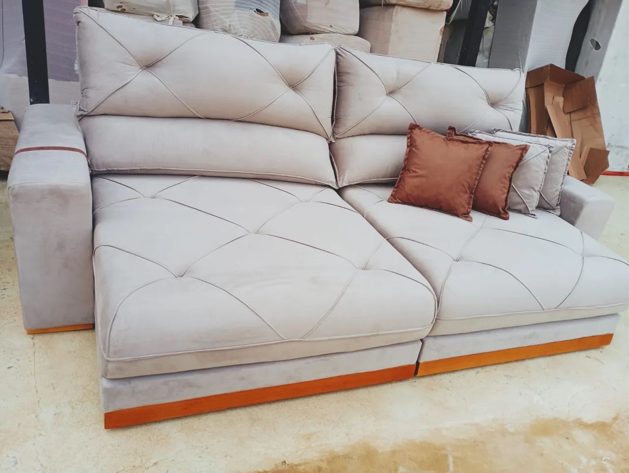 Sofa retratil 2,90m luxoo novo  - Foto 2