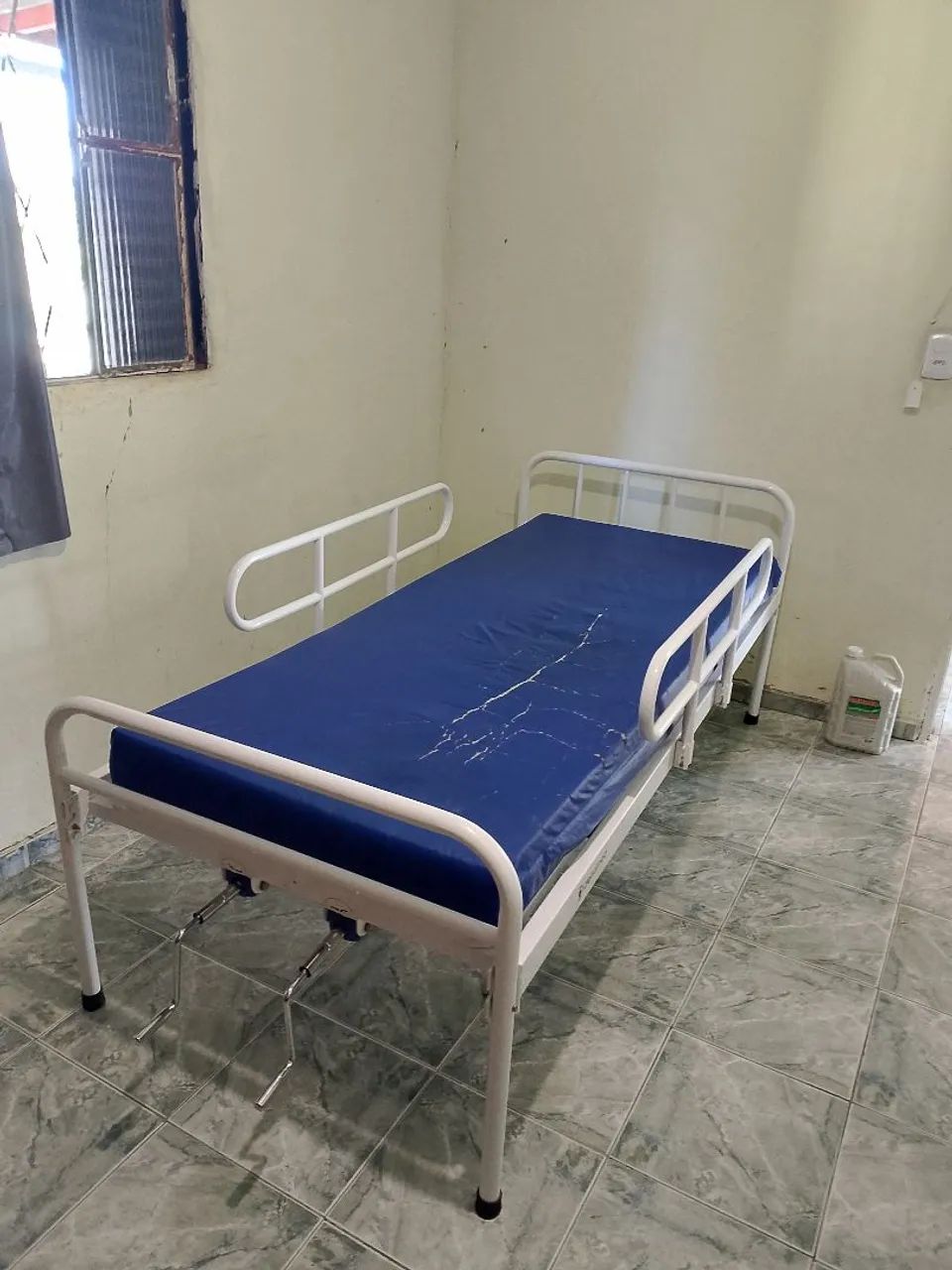 Cama hospitalar  - Foto 3