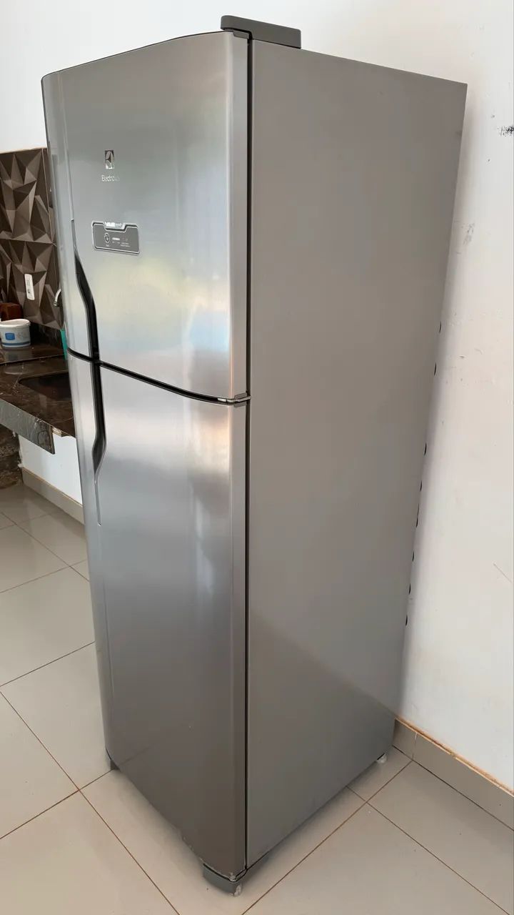 GELADEIRA ELECTROLUX 371L - Foto 3