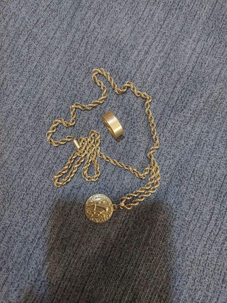 Cordão baiano em ouro 18k =750com pingente são Bento e aliança  - Foto 2