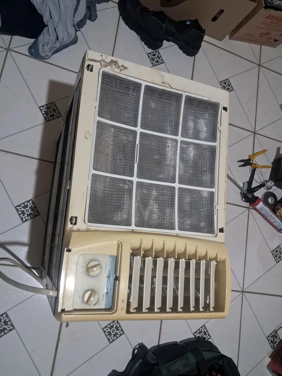 Ar  Springer de janela 10 mil btus 220 v - Foto 2