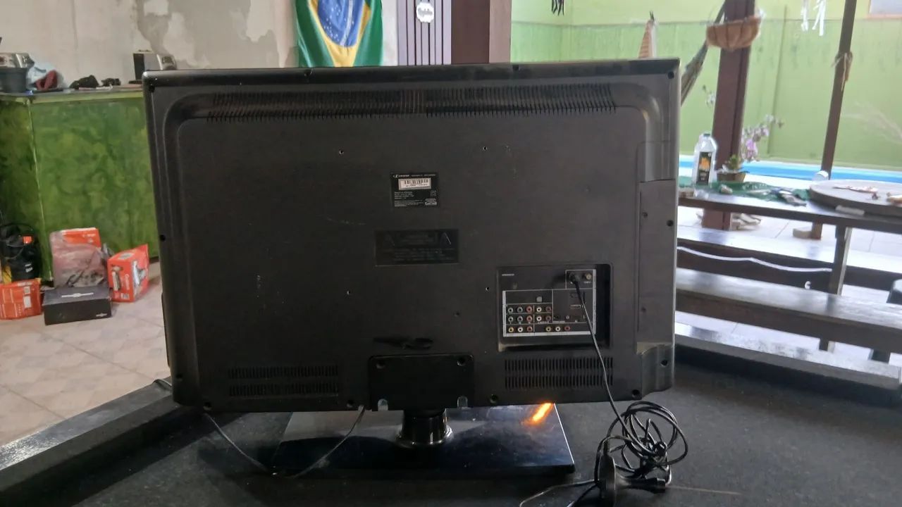 TV 32 polegadas bem barata - Foto 3